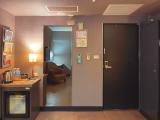 豪華客房(一大床) / Deluxe Double Room